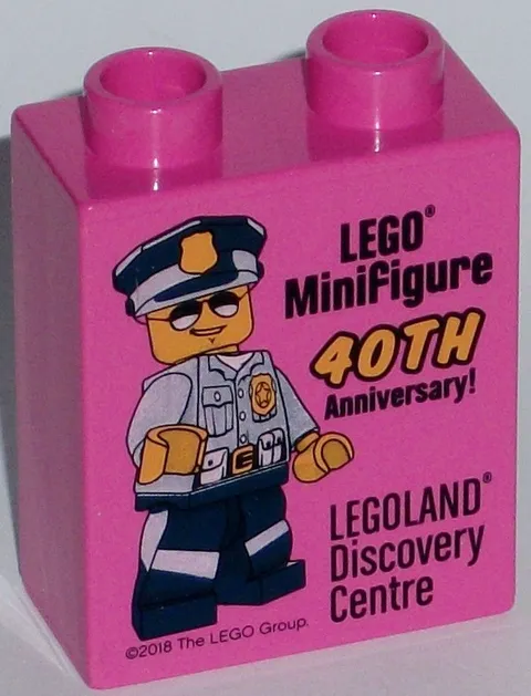 LEGO LEGOLAND Collectible Brick Minifigure 40TH Anniversary! 2018 Discovery Centre