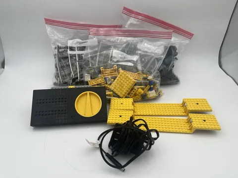 Lego System CARGO RAILWAY Set 4559  1996 - Incomplete Set - See Description