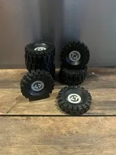 LEGO Set Of Ten Black Tire 17 x 43  4cm D with Old Gray Wheel #3482c03 Nice