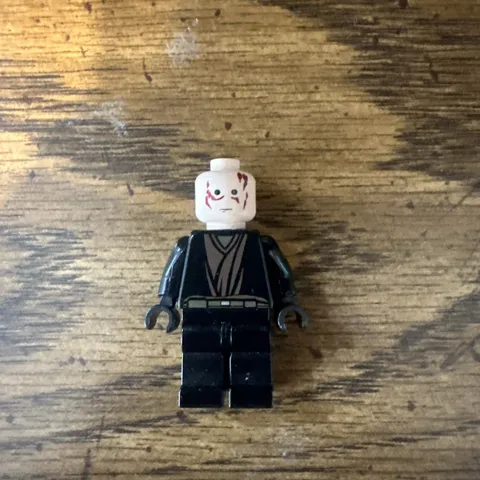 Anakin Skywalker Injured 7251 Star Wars LEGO® Minifigure Mini Figure