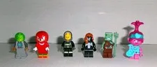 A Set Of 6 Lego Mini Fuigers Incomplete