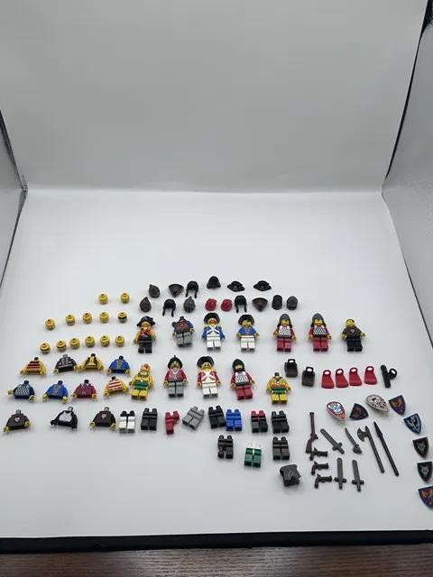 LEGO Vintage Minifigures Pirates, Knights, Weapons, & Accessories Lot