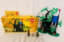 LEGO Icons: Forest Hideout (40567) EUC Complete Set