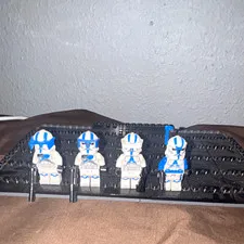 LEGO Star Wars Clone Trooper Minifigure Lot of 4 75345