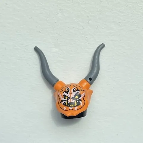 LEGO Ninjago oni mask with helmet orange mask of deception killow