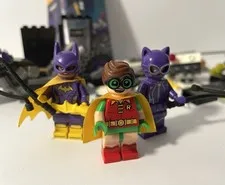 Lego 70902 Minifigures LOT The Batman Movie + Set Parts for Catcycle Chase 