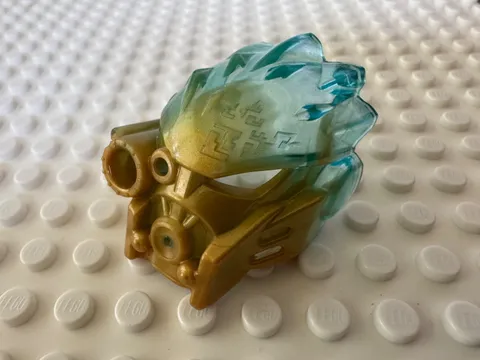 LEGO Bionicle Mask of Ice (Unity) w Marbled Trans-Light Blue Pattern 24150pb02