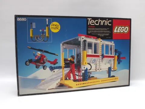 Lego 8680 Technic Arctic Rescue Base 1986 Vintage 
