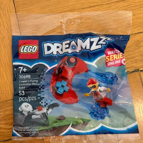 LEGO DreamZz Cooper’s Flying Controller Mini Build