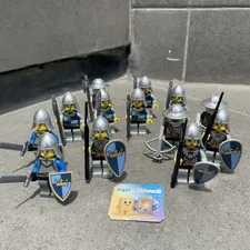 Lego Kingdoms Lion Knight Minifigures Lot of 13- Castle Army Fantasy Era