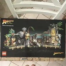 LEGO Indiana Jones Temple of the Golden Idol 77015 Complete Set 1545 18+ Box