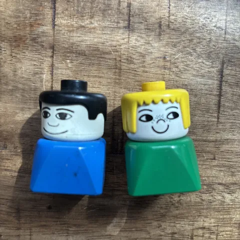 Vintage Duplo Square Bottom Figures Mom and Dad