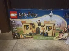 LEGO Harry Potter: Hogwarts: First Flying Lesson (76395)
