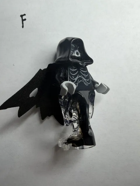 Lego Mini Figure Harry Potter Dementor Black Head w Black Cape 75945 75955 76403