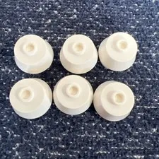 LEGO 98100 White Cone 2 x 2 Truncated - 6 Pieces
