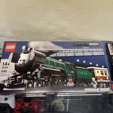 Lego 10194 Emerald Night Train RARE! HARD TO FIND! Complete Set 2009 Unbuilt