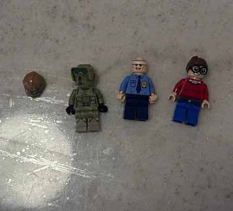 LEGO Minifigures Lot of 3 w/ Accessories Helmets Police Officer Minifigure