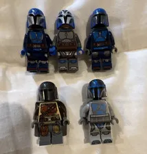 LEGO Star Wars Mandalorian Minifigure Lot of 5 with Helmets Cape Hair Piece
