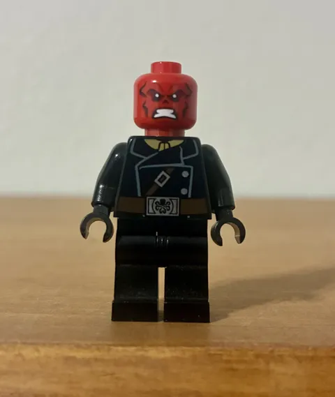 Lego Marvel Super Heroes Minifigure SH0107 Red Skull