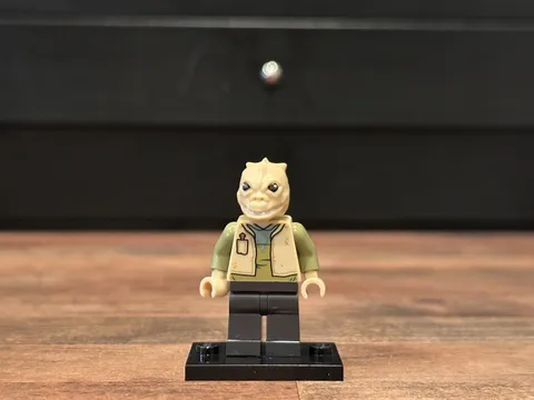 LEGO Star Wars Hrchek Kal Fas Minifigure (sw1130) – Mos Eisley Cantina