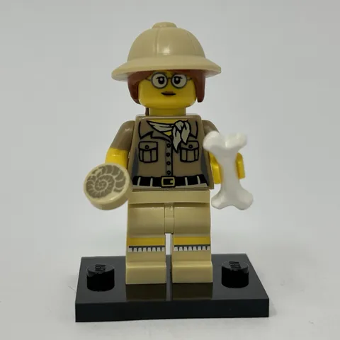 Lego Paleontologist Minifigure Collectible Series 13 CMF Complete w/ Fossil