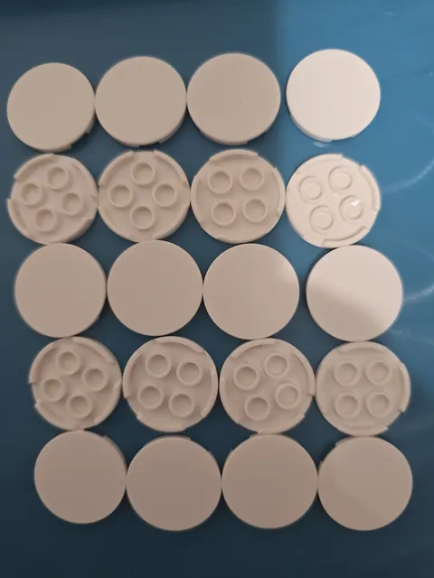 LEGO 20 New Pieces White Tile 3x3 Circle Round #67095
