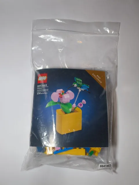 LEGO Happy Hummingbird Set #6641463 (B&N Exclusive) Brand New Sealed 156 Pieces