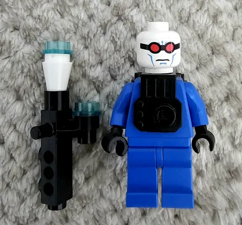 LEGO Mr. Freeze  2006 from Set 7783 Batman Batcave 