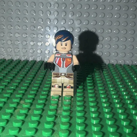 LEGO Star Wars: Sabine Wren Dark Blue Hair Minifigure SW0616 75090 75106 2015