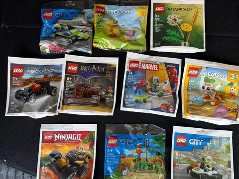 10 x LEGO  Polybags Batman Harry Potter Technic Ninjago City Marvel Creator New