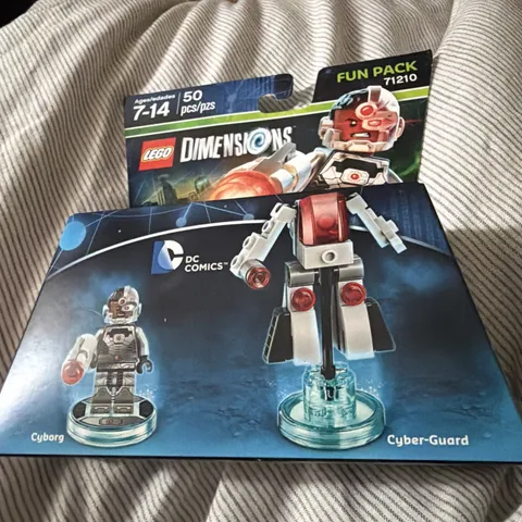 NEW Lego Dimensions DC Comics Cyborg & Cyber Guard Set 71210