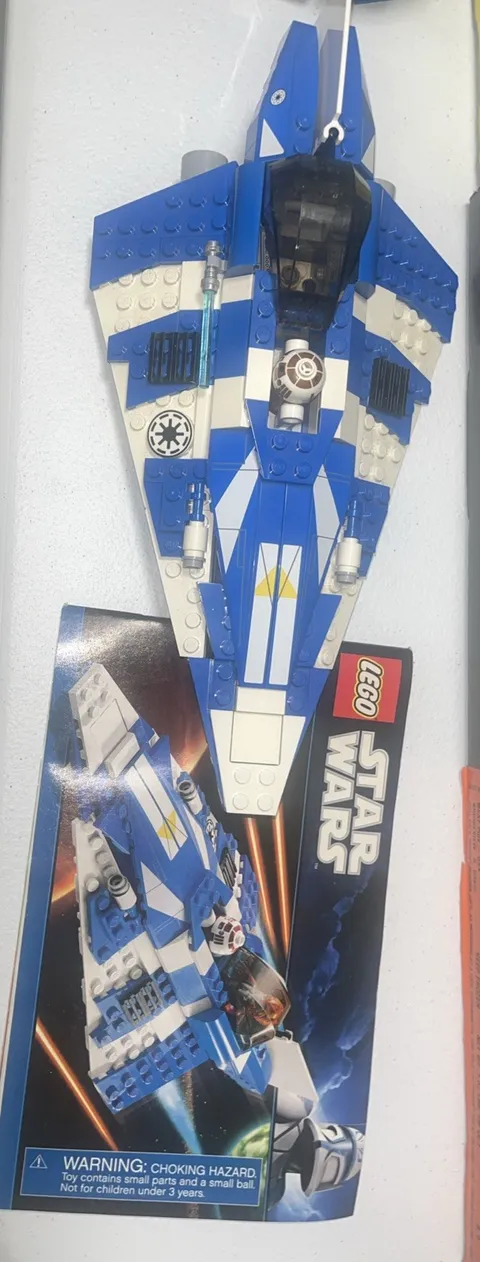 LEGO Star Wars: Plo Koon's Jedi Starfighter (8093)