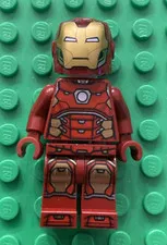 LEGO® Marvel Avengers™ Iron Man Silver Hexagon on Chest Minifigure™ sh0612