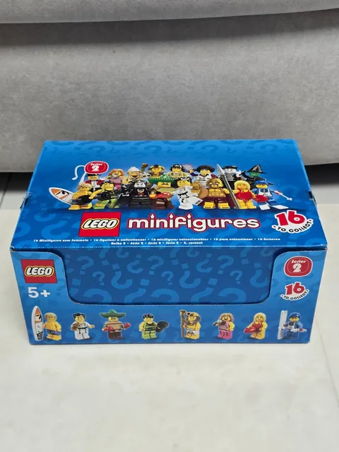 LEGO 8684 Minifigures Series 2 Box Case of 60