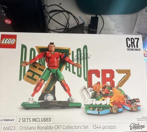 LEGO Cristiano Ronaldo -CR7 Collectors World Cup Bundle (66823); 43012 & 43016