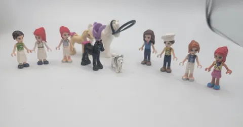 Lego Friends Doll Girl Minifigure Lot of 7 plus foals horse dog
