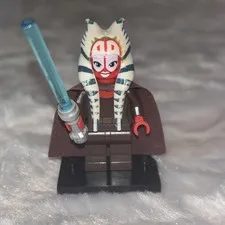 LEGO Star Wars Shaak Ti Minifigure (sw0309) - from T-6 Jedi Shuttle (7931)