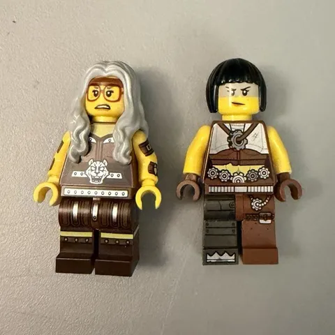 LEGO MINIFIGURES The Lego Movie 2  Lot of 2 Brown Outfit Female Figures Plastic