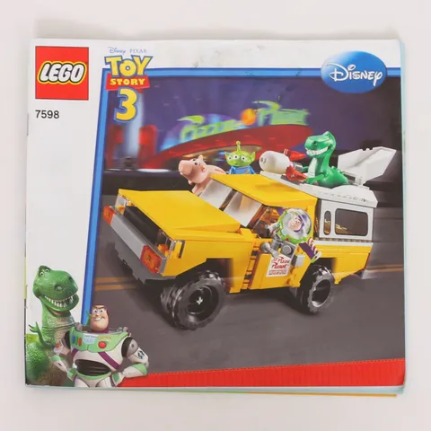 Instruction Manual for LEGO 7598 Toy Story Pizza Planet Truck Rescue Set