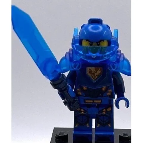 LEGO Nexo Knights Clay Moorington Minifigure nex023 Excellent Armor Swords
