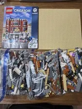 LEGO CREATOR: Corner Garage (10264)
