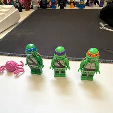 LEGO Teenage Mutant Ninja Turtles  Leonardo Donatello Michelangelo & Kraang