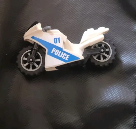 Lego Motorcycles for Minifigures: Police Dirt Bike Sport Cruiser #3 Chassis