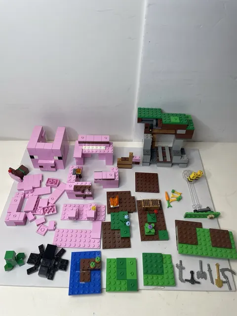 LEGO Minecraft Lot - Pig House 21170 Parts, Bee Farm, Mobs, Baseplates & Weapons