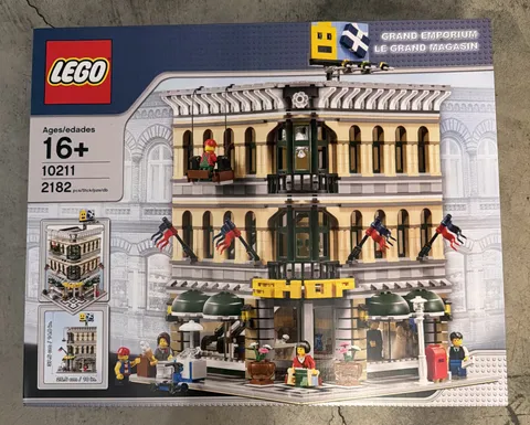 BRAND NEW SEALED LEGO 10211 CITY CREATOR EXPERT GRAND EMPORIUM  STORE MODULAR