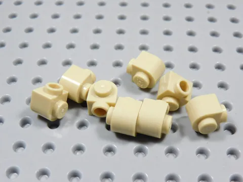 LEGO Lot of 8 Tan 1x1x2/3 Half Round Bricks BO