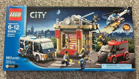 LEGO CITY: Museum Break-In (60008) Rare Retired Original Set, New Sealed