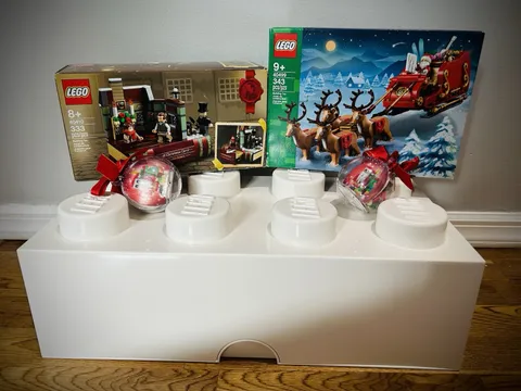 Christmas Lego Lot - Santa’s Sleigh, Dickens Book, Ornaments (2) & Lrg Lego Box
