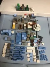 LEGO Minecraft: The Frozen Peaks (21243) Good Condition