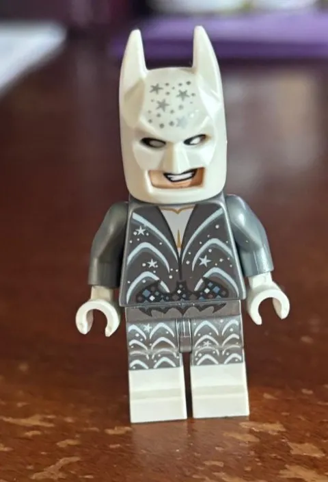 The LEGO® Movie 2 Bachelor Batman Minifigure DC Super Heroes